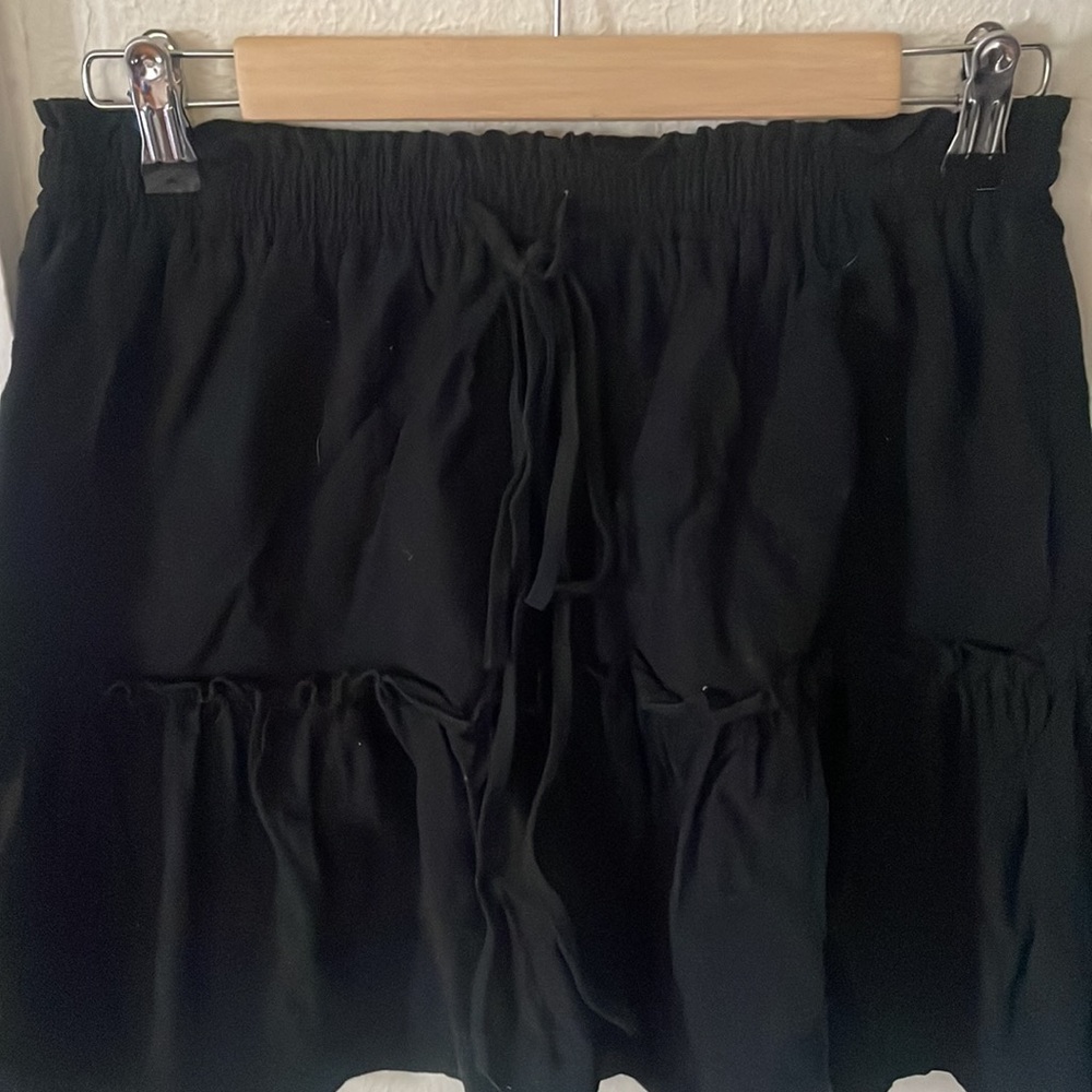 Skirt - Picture 2 of 2